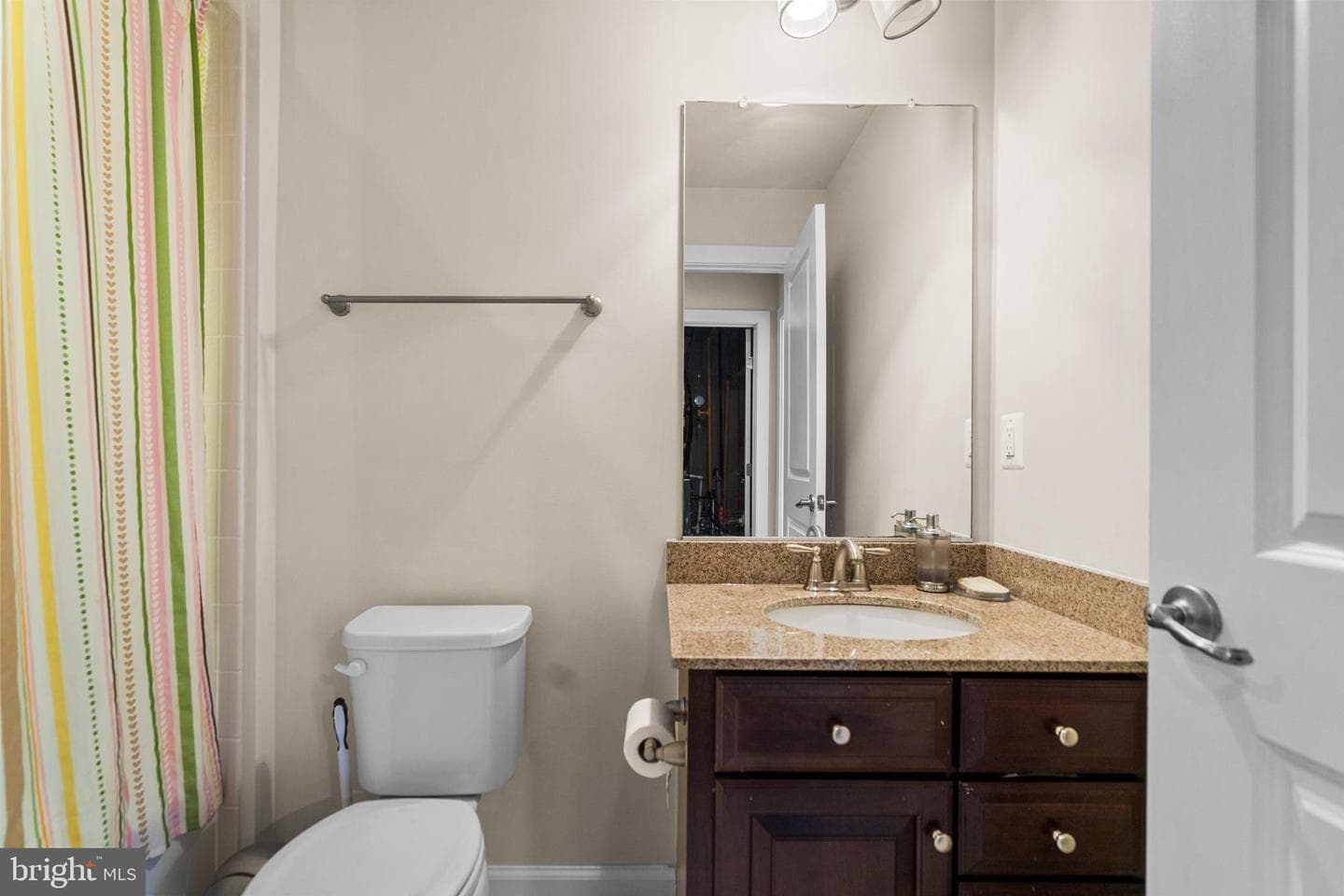 13667 Neil Armstrong Avenue photo 33