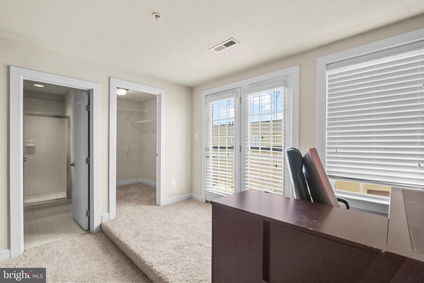 13667 Neil Armstrong Avenue photo 34