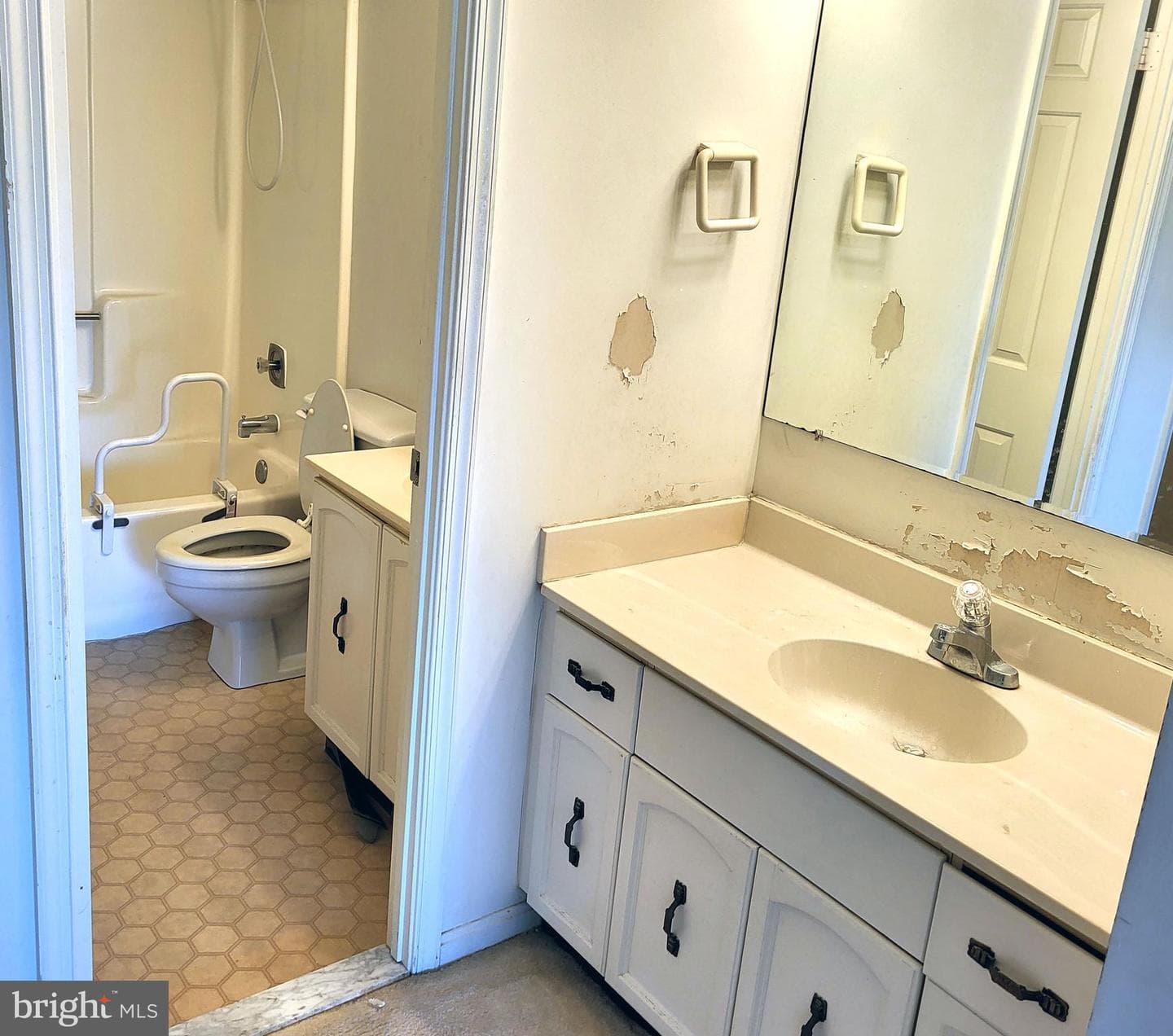 3800 Powell Lane #828 photo 13