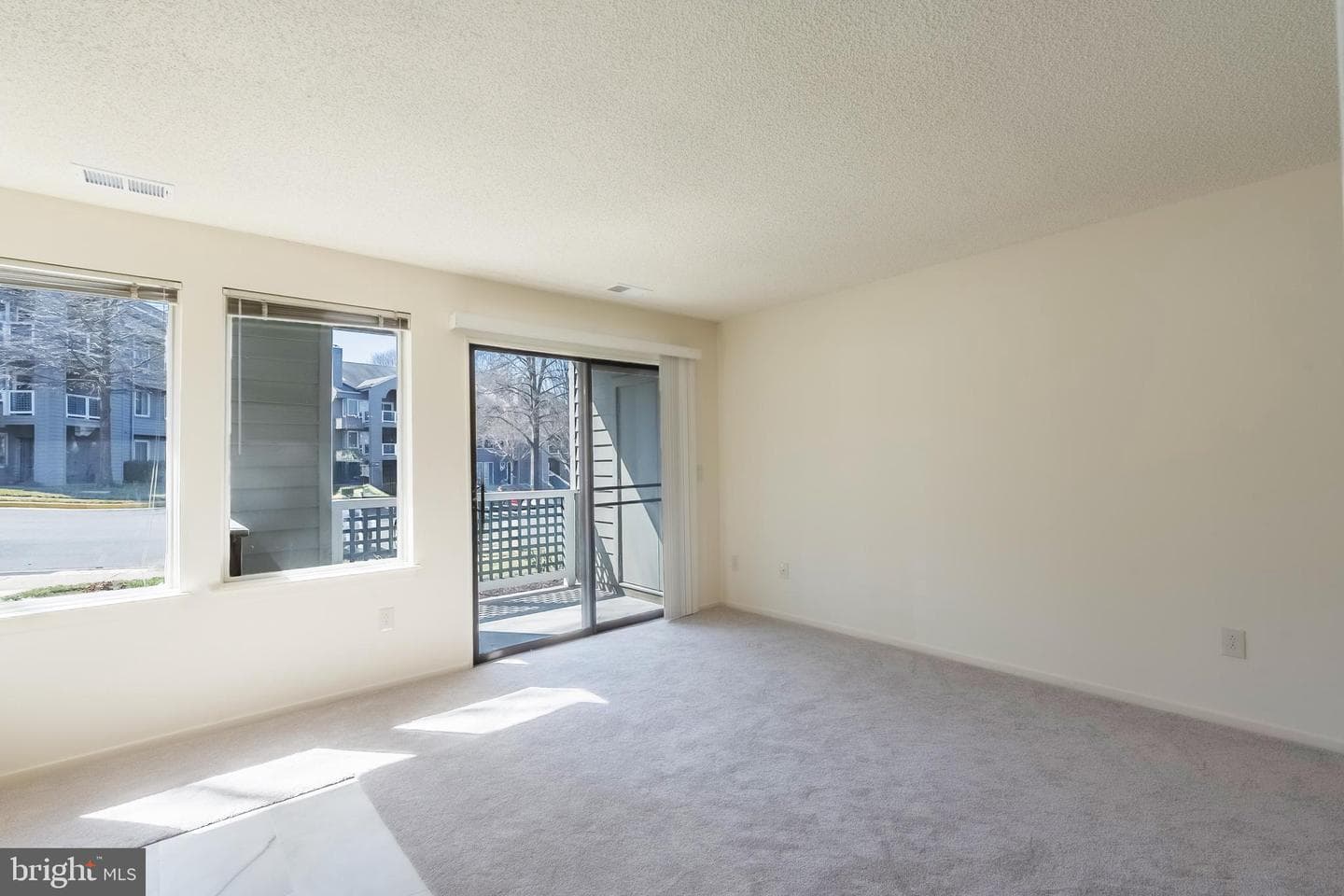 11731 Summerchase Circle photo 8