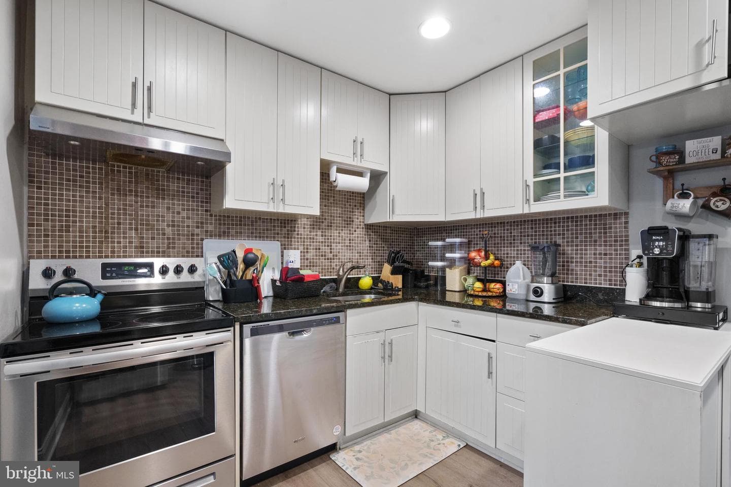 9708 Kingsbridge Drive #2 photo 10