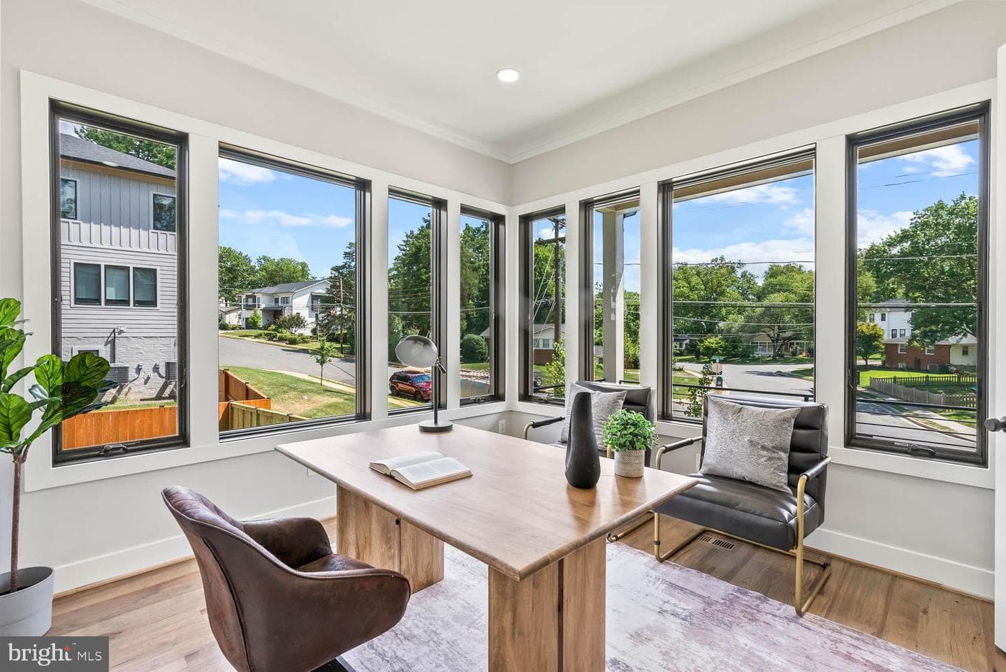 501 Yeonas Drive SW photo 7