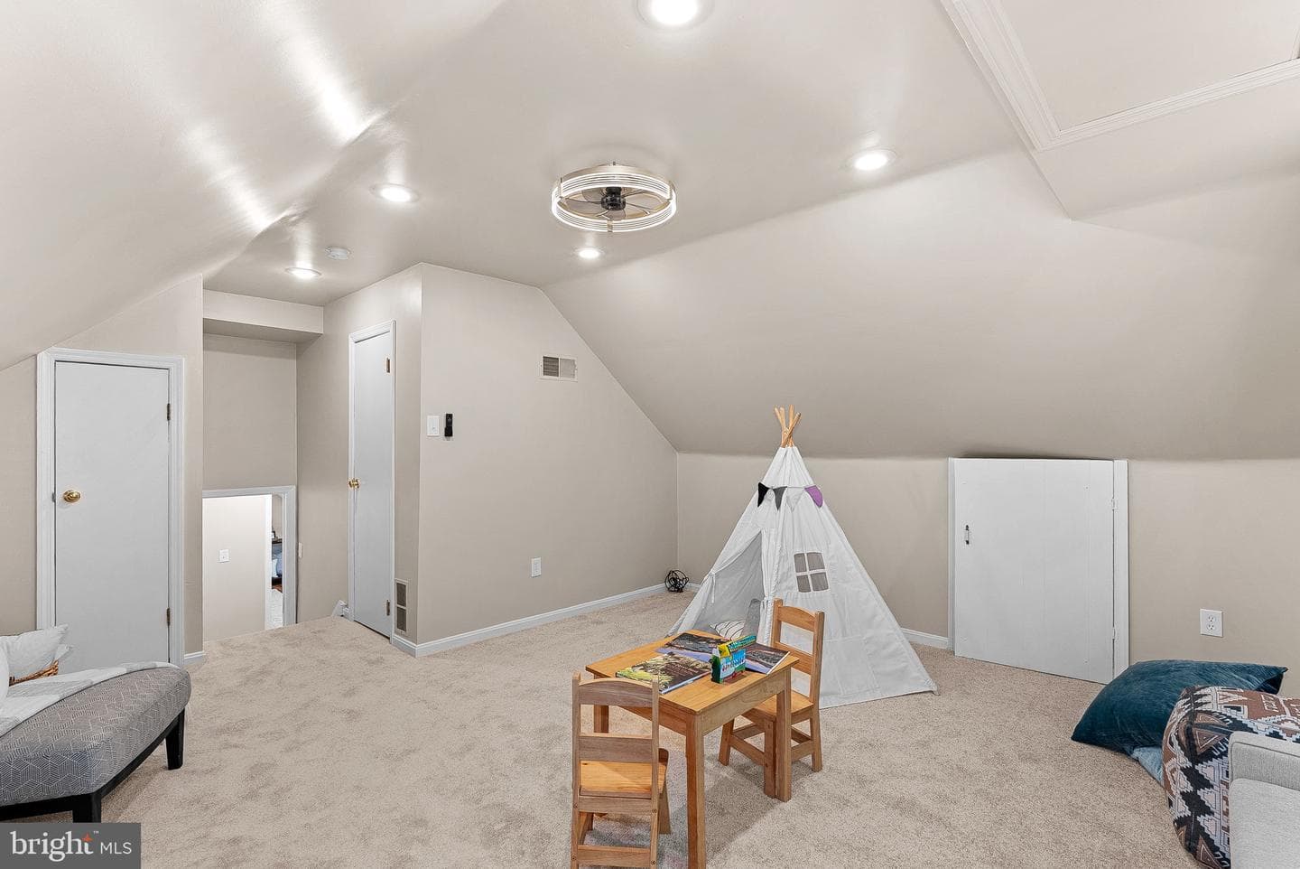 4506 Dartmoor Lane photo 33