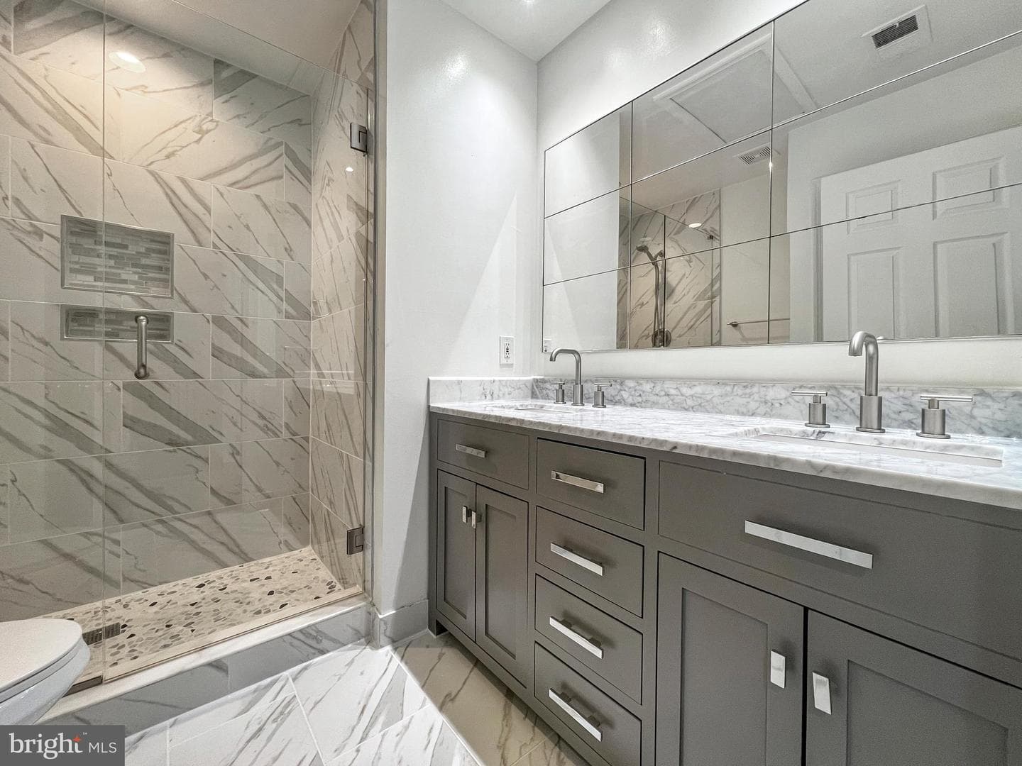 13233 Maple Creek Lane photo 35