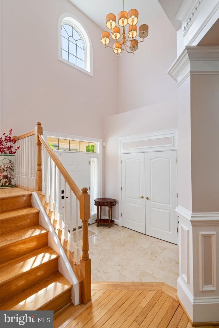 3824 Highland Oaks Drive photo 2