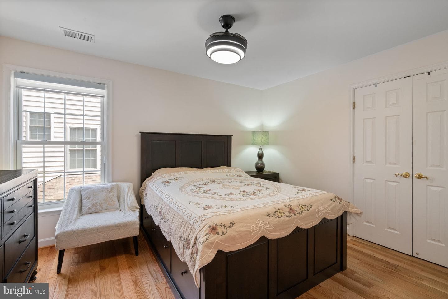3824 Highland Oaks Drive photo 25