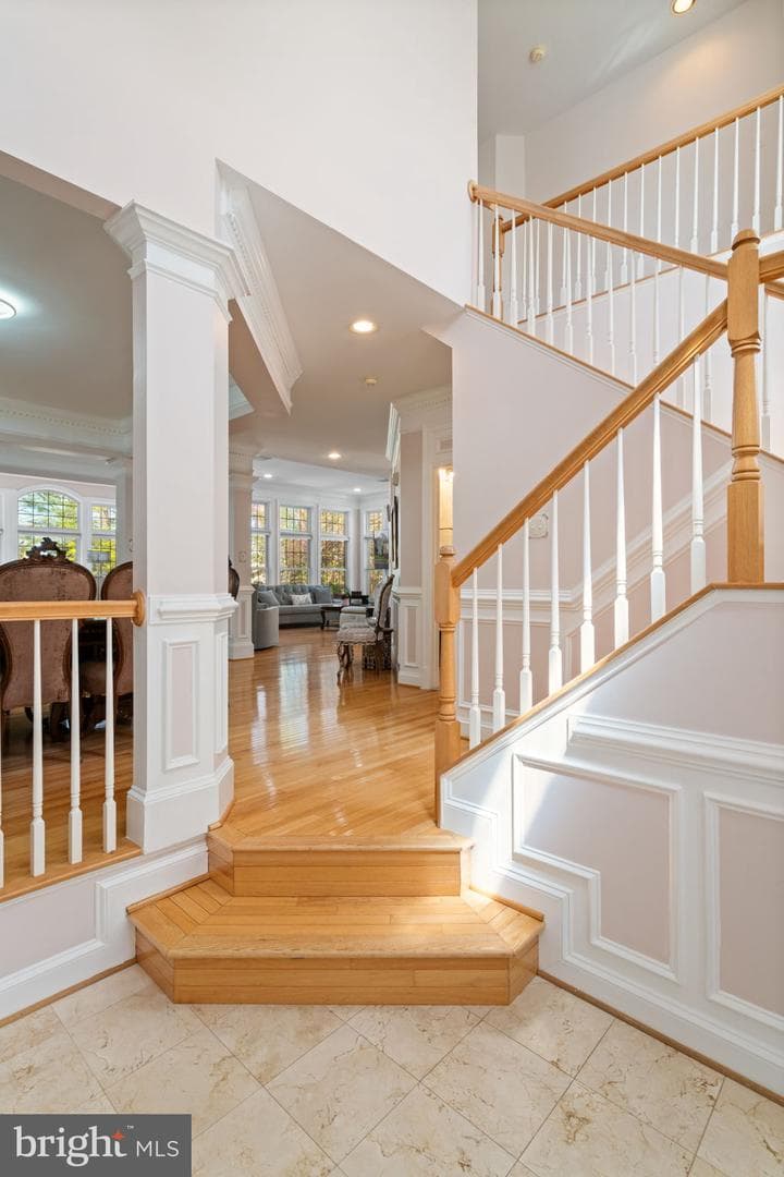3824 Highland Oaks Drive photo 5
