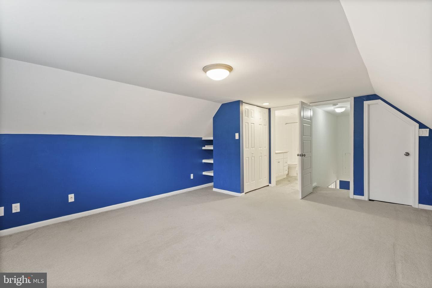 11410 Great Meadow Drive photo 22