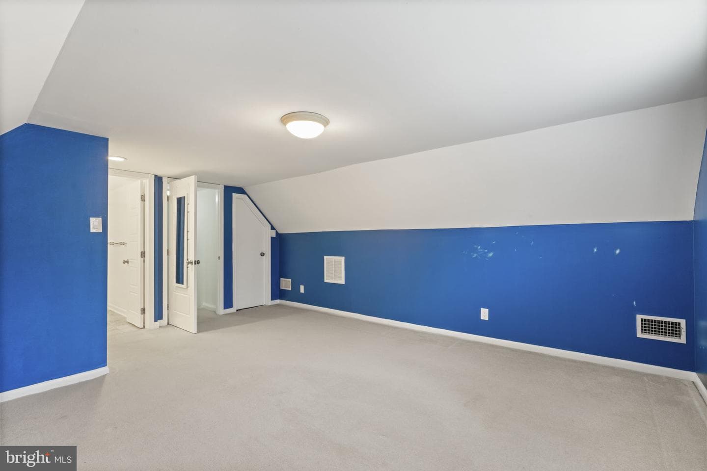 11410 Great Meadow Drive photo 23