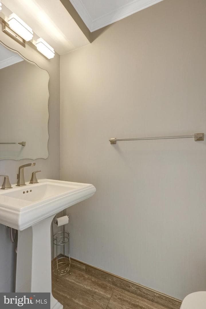 8497 Silverview Drive photo 22