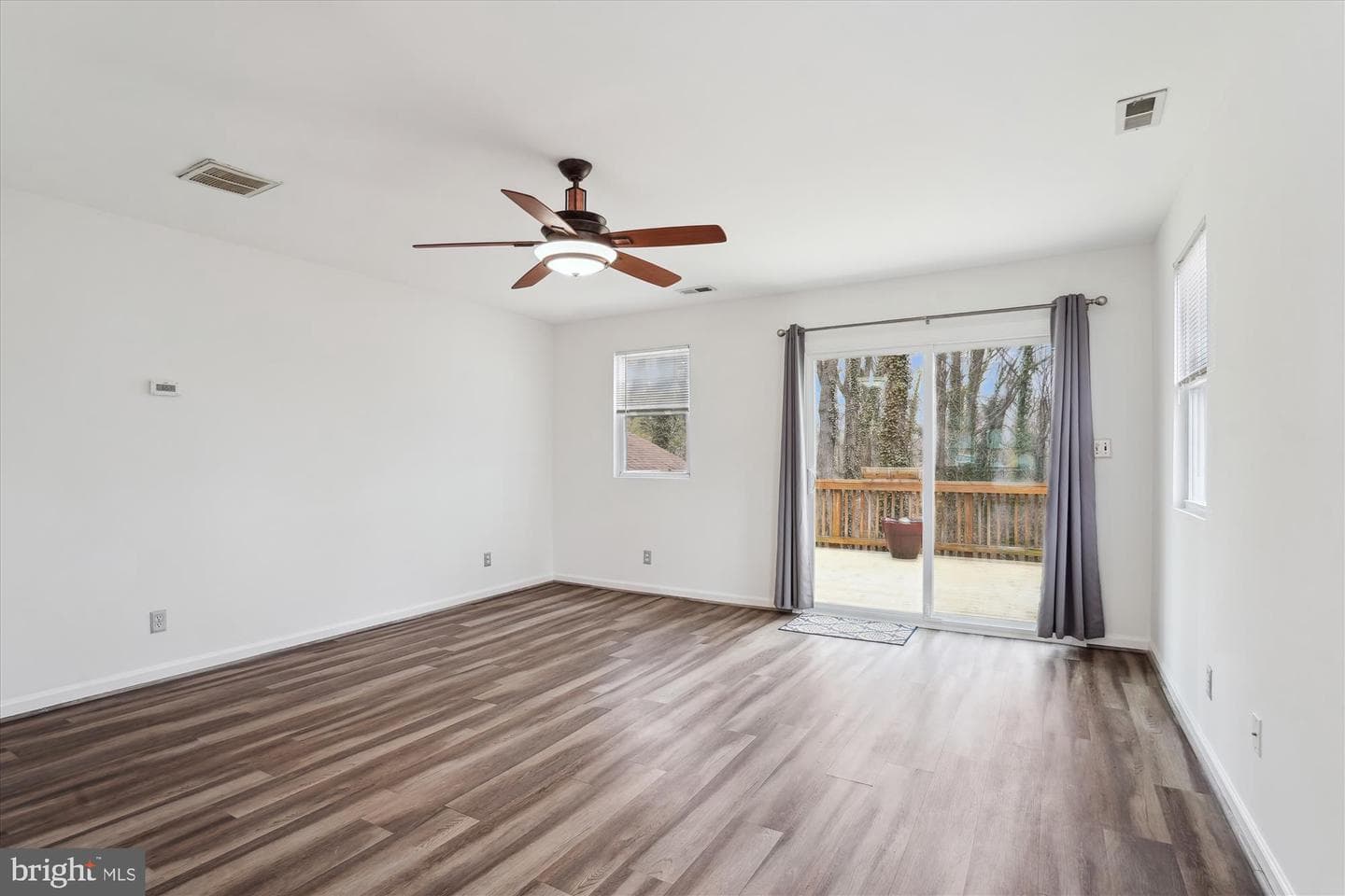 6340 Dogwood Place photo 10