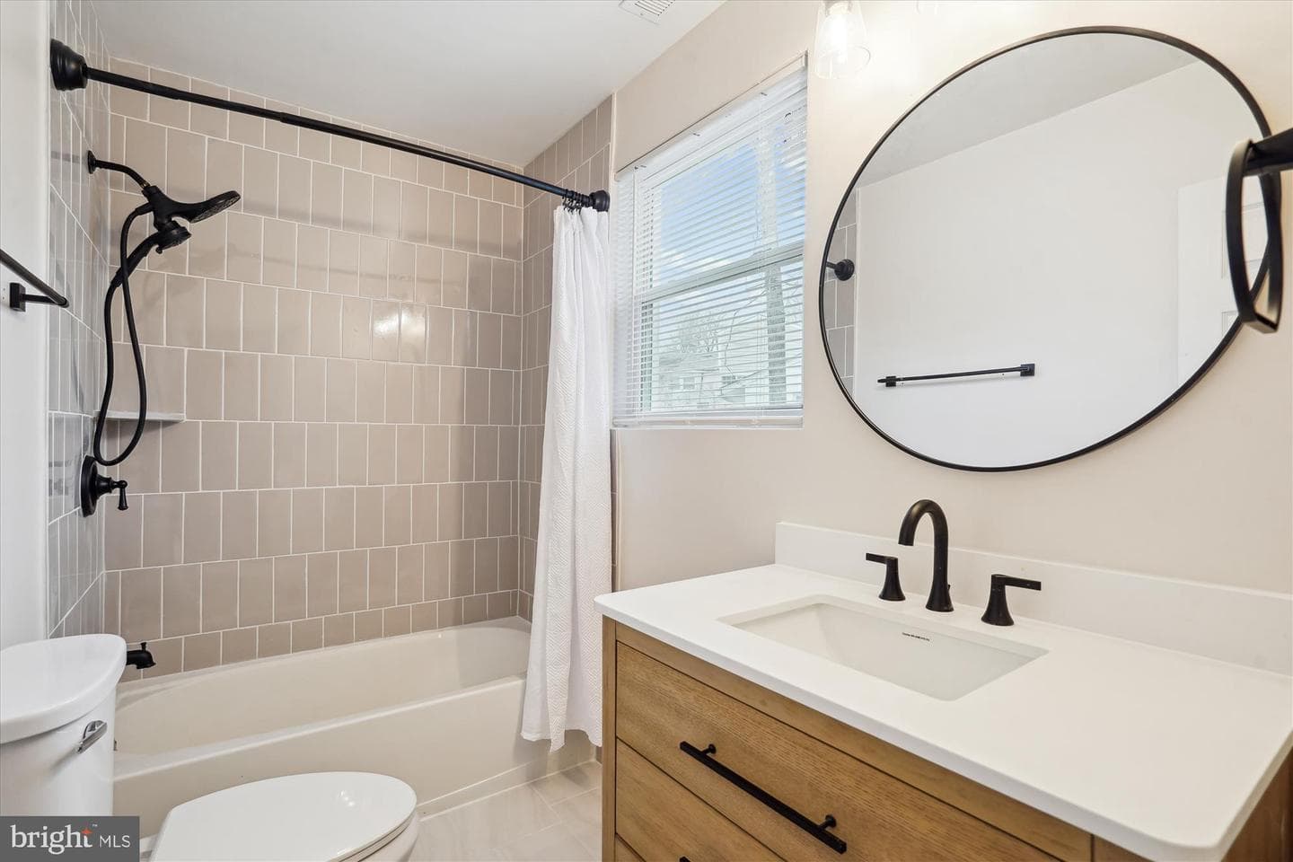 6340 Dogwood Place photo 14