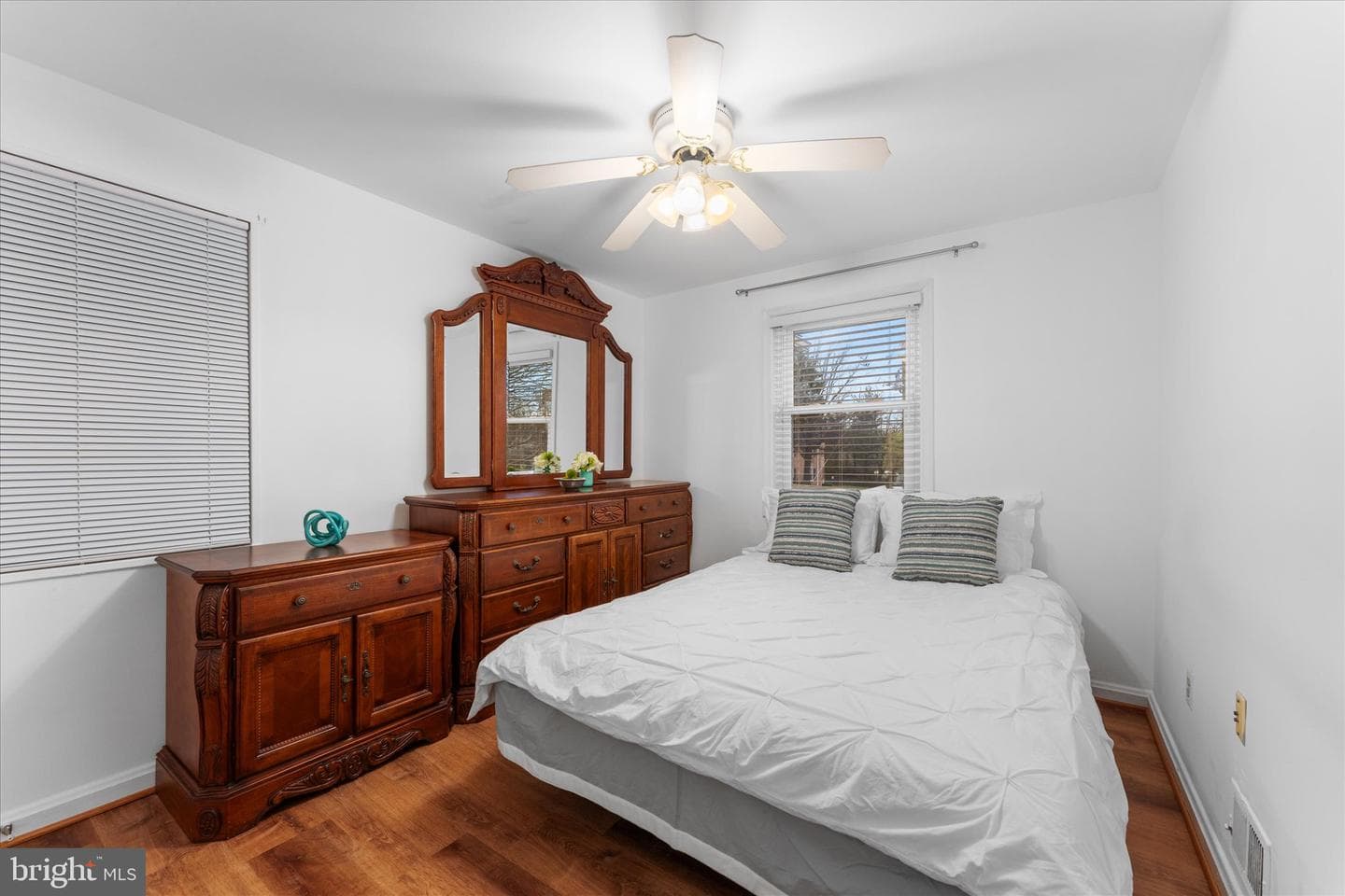 2741 Woodley Place photo 18