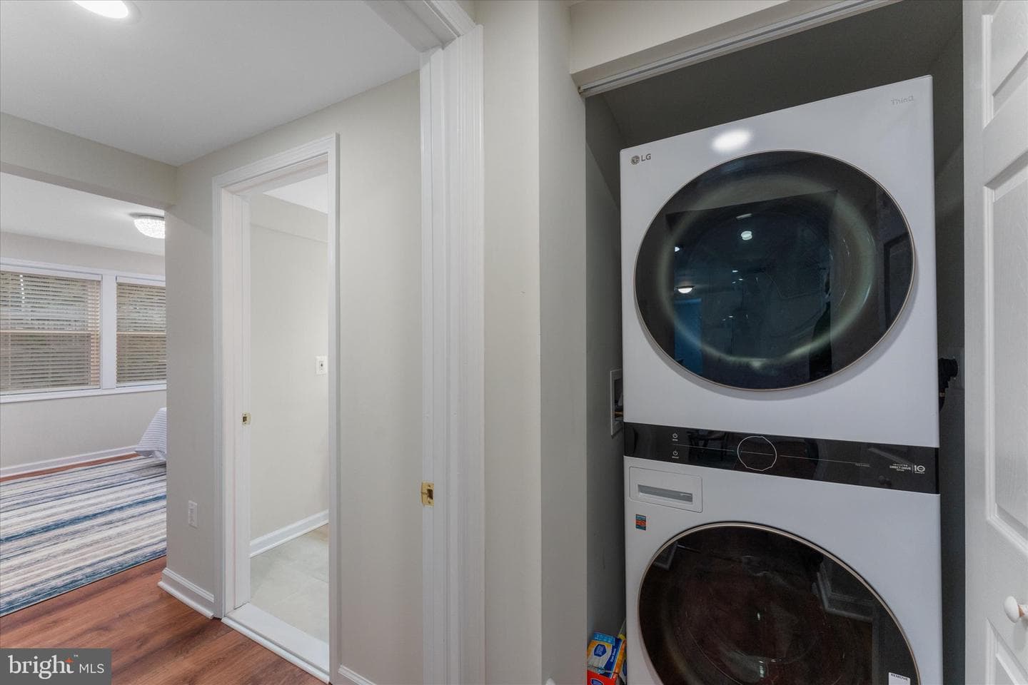 2741 Woodley Place photo 21