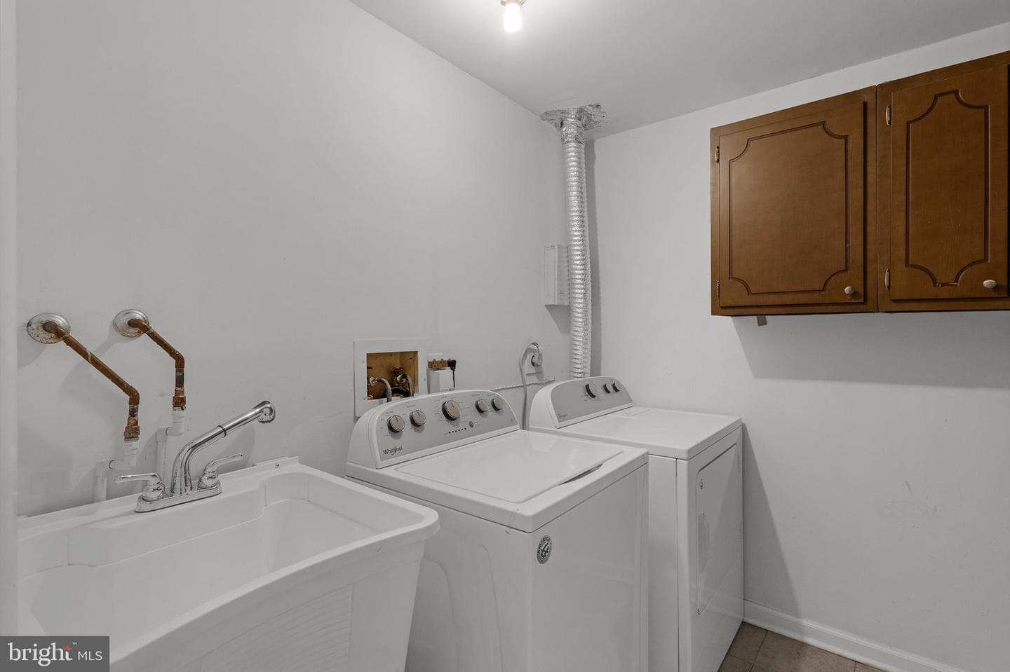 2310 Glade Bank Way photo 10