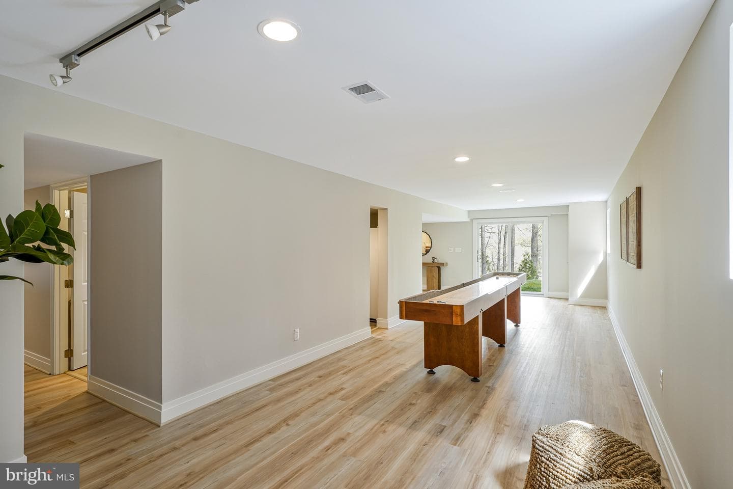 10226 Cedar Pond Drive photo 43