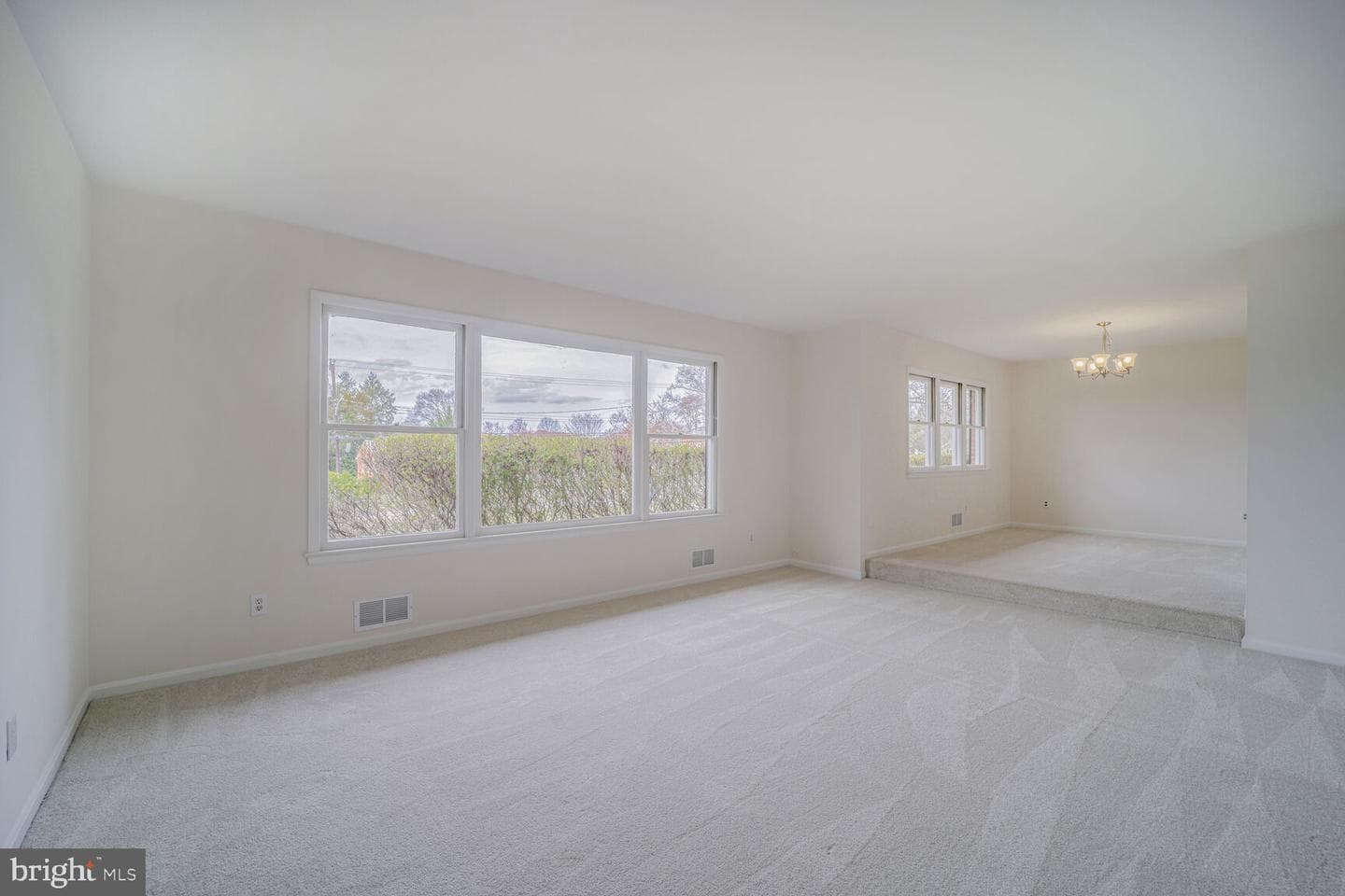 5017 Ravensworth Road photo 12