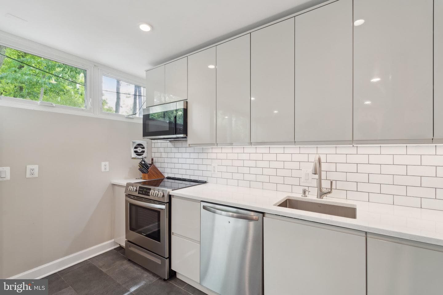 11599 Maple Ridge Road photo 18