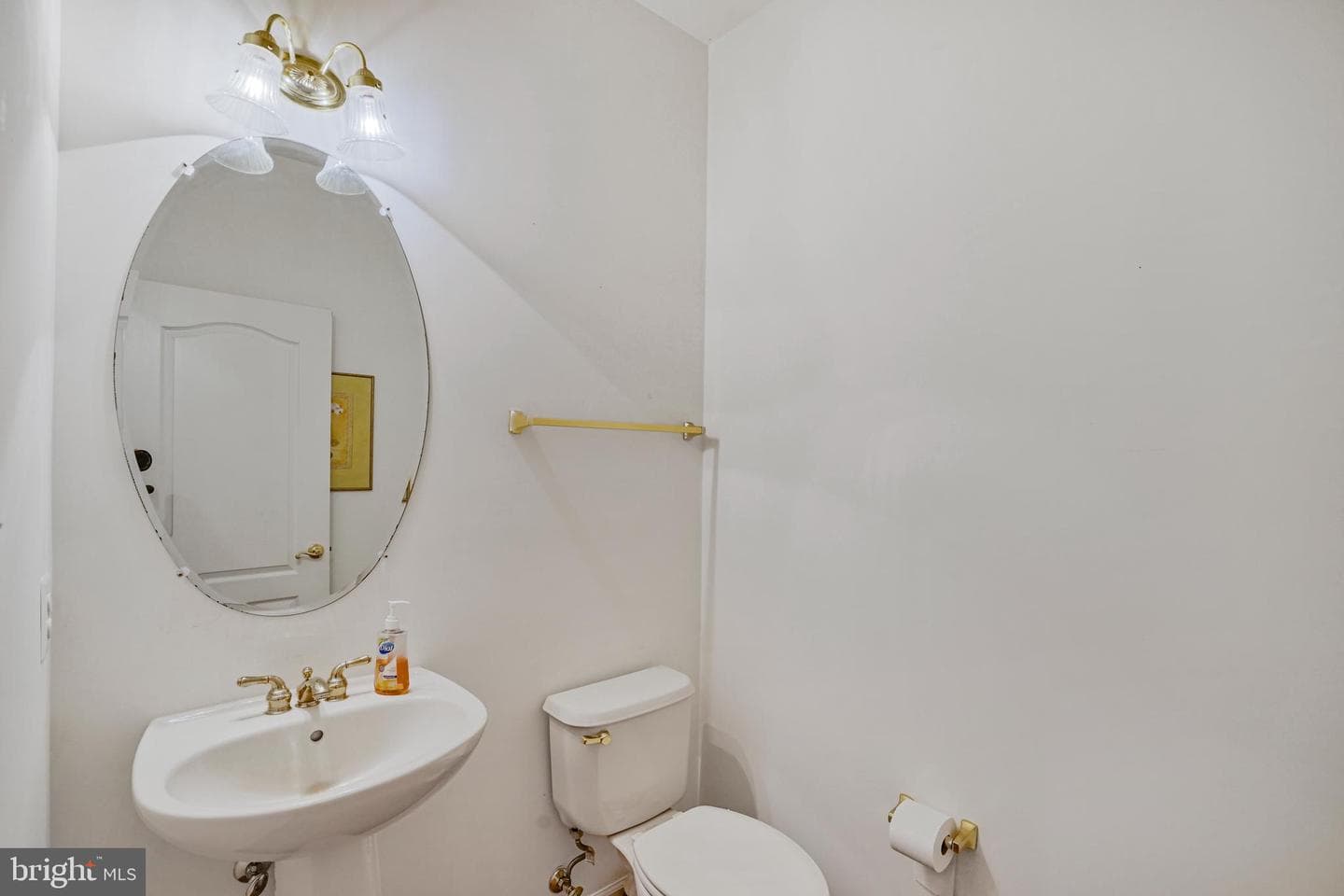 8404 Cardinal Rose Court photo 22