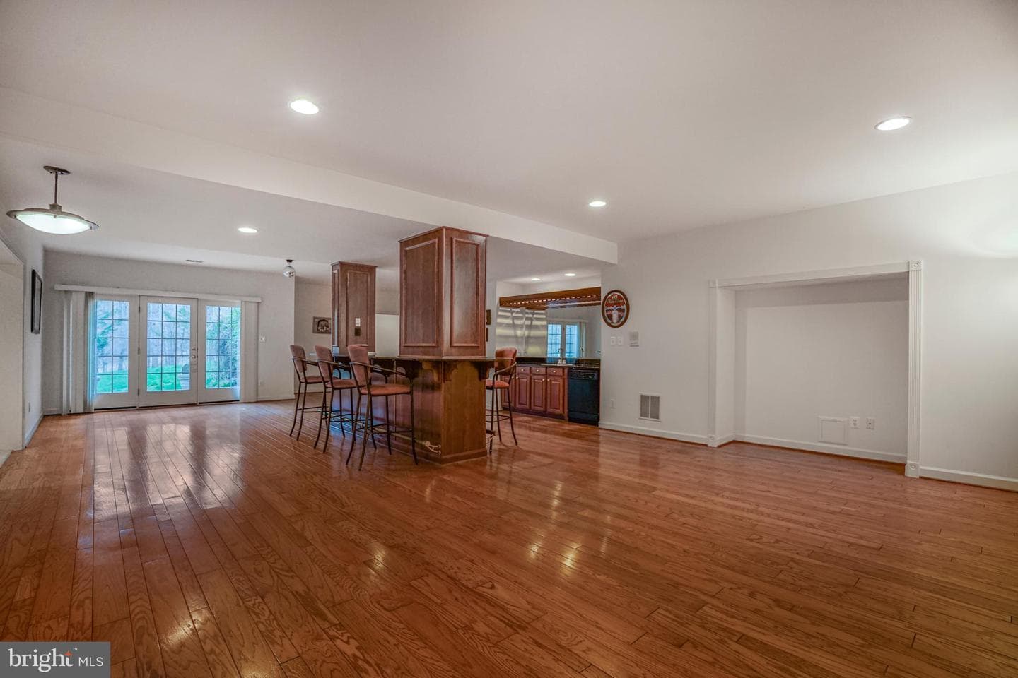8404 Cardinal Rose Court photo 40