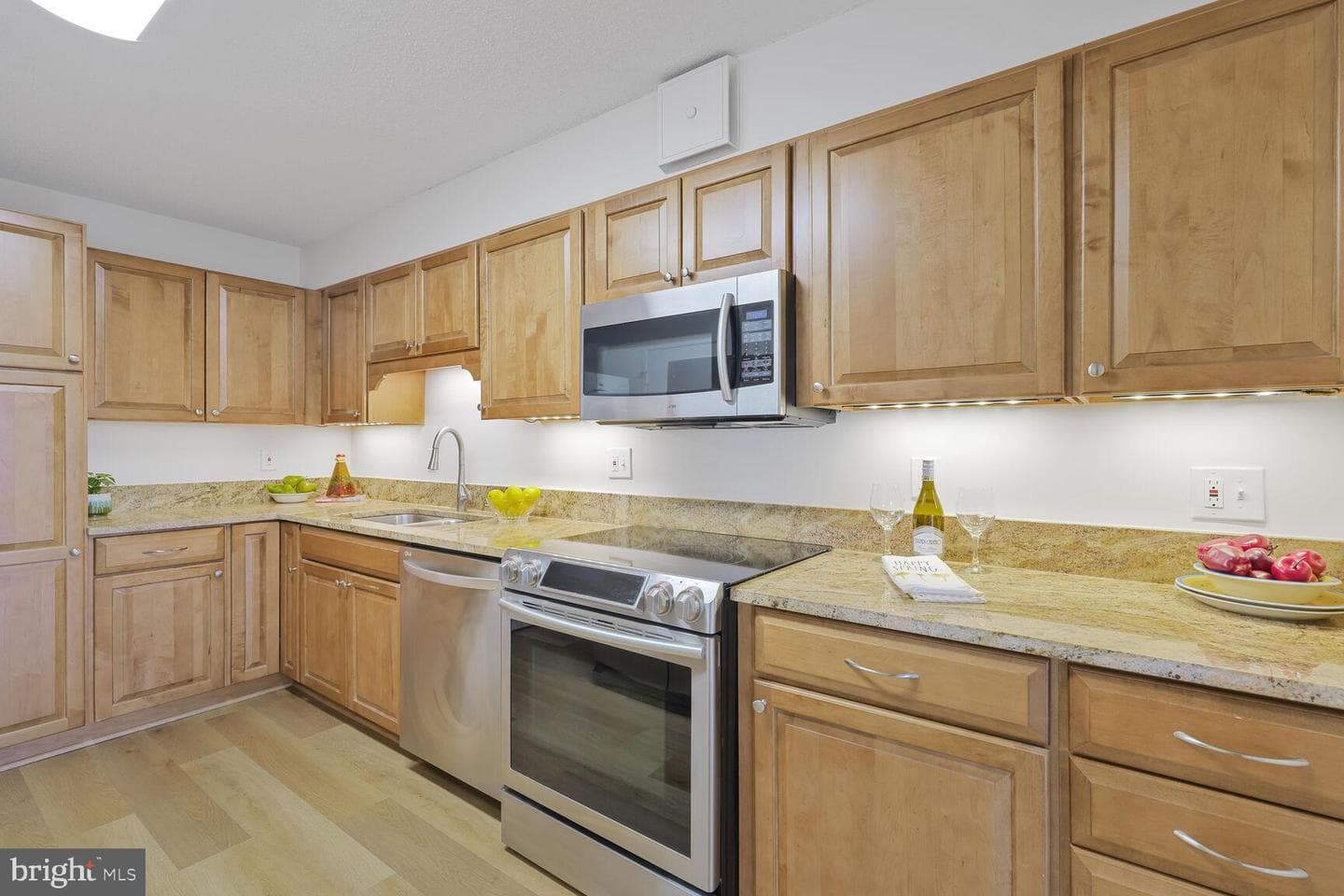 5904 Mount Eagle Drive #412 photo 10