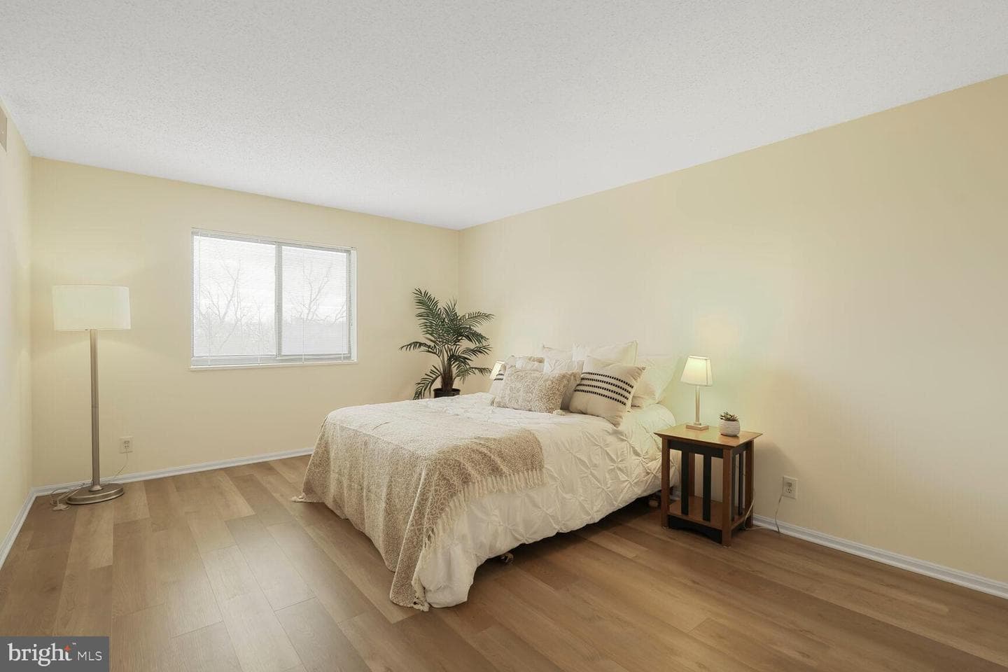 5904 Mount Eagle Drive #412 photo 17