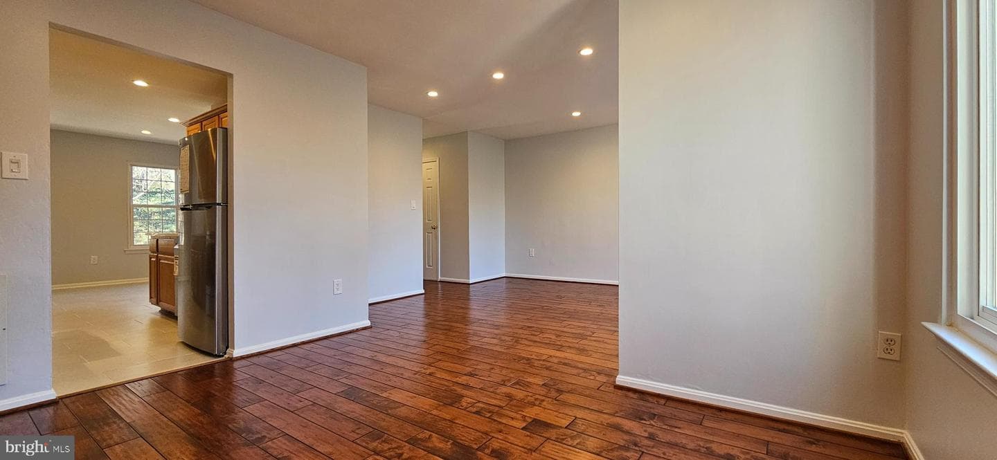 8210 Stationhouse Court photo 12