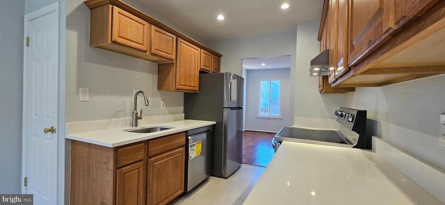 8210 Stationhouse Court photo 14