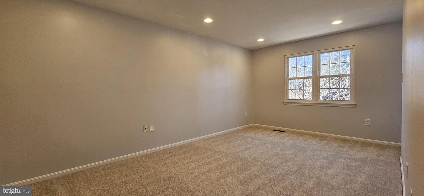 8210 Stationhouse Court photo 20