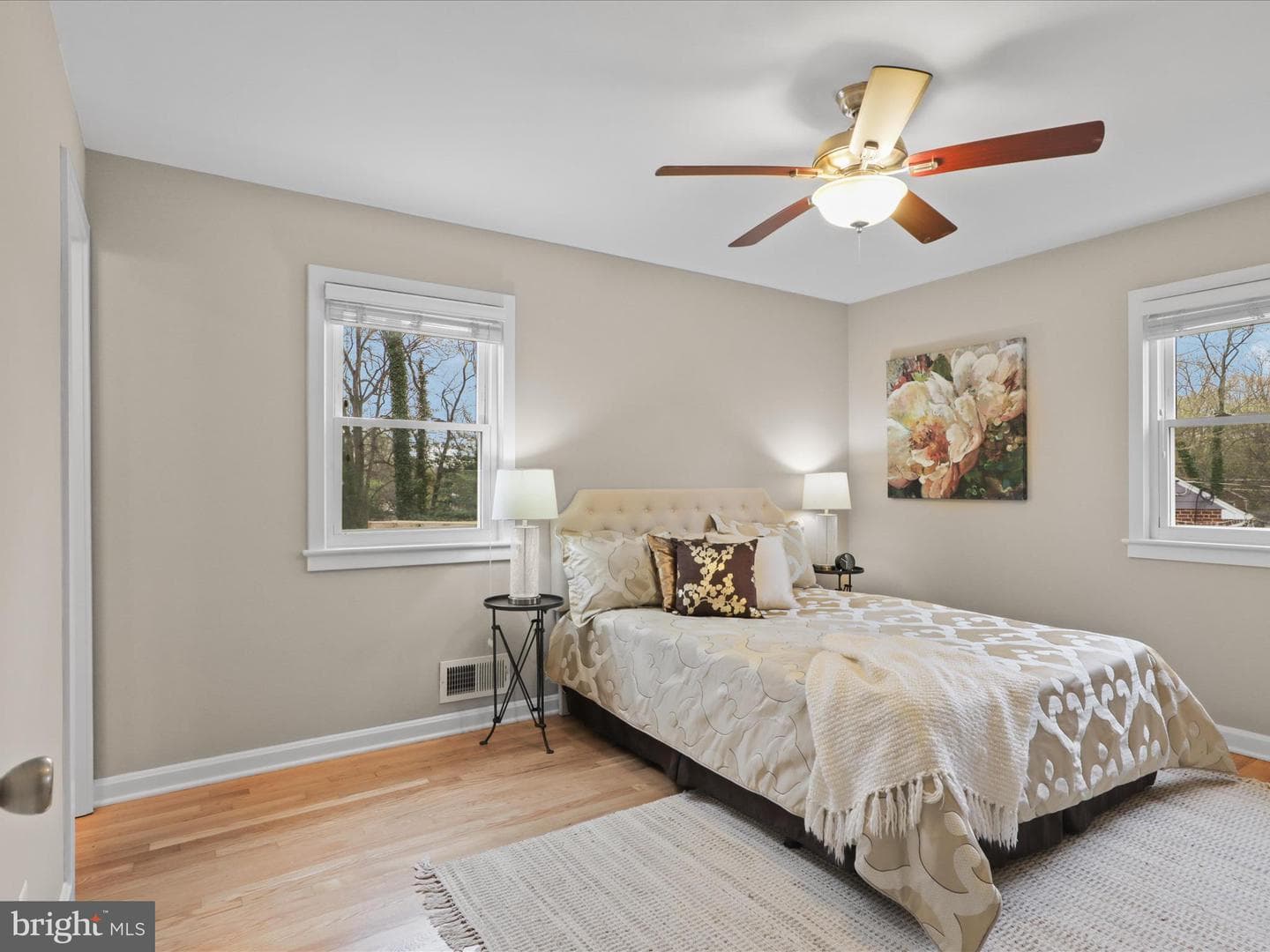 7407 Austin Street photo 23