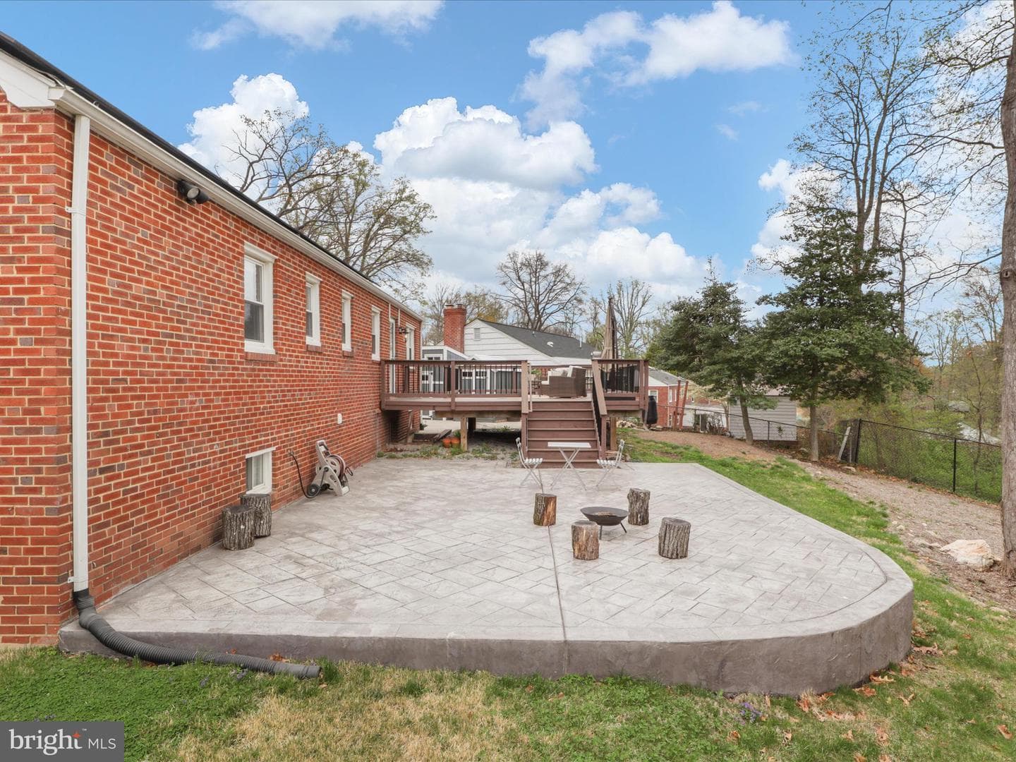 7407 Austin Street photo 44
