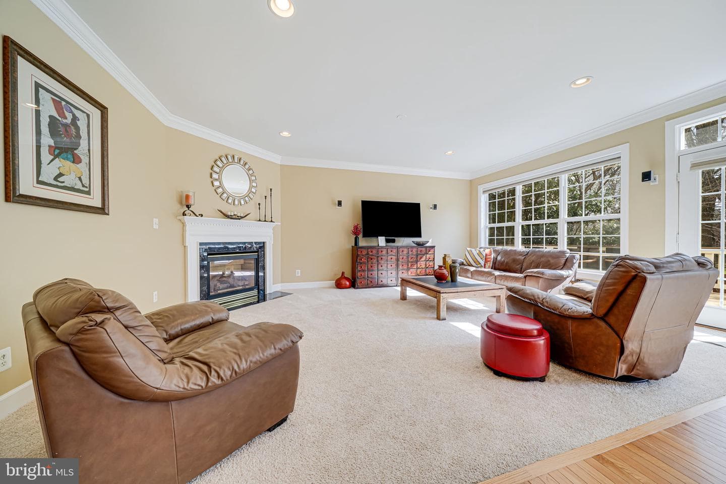 2185 Sandburg Street photo 13