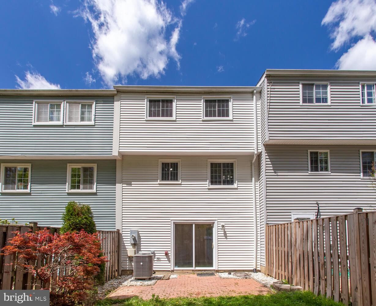 8062 Steeple Chase Court photo 3