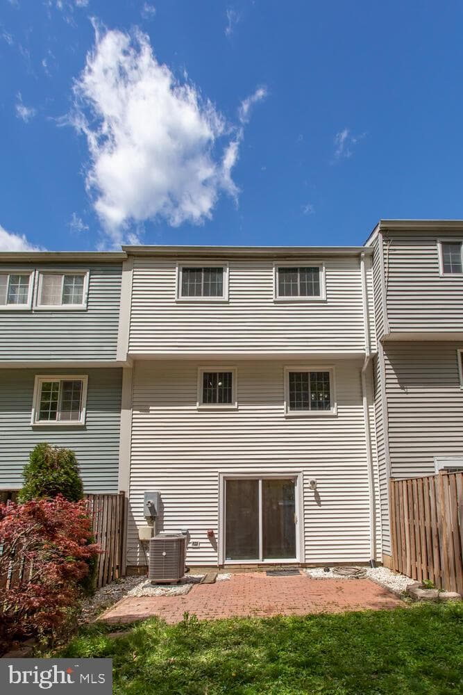 8062 Steeple Chase Court photo 4