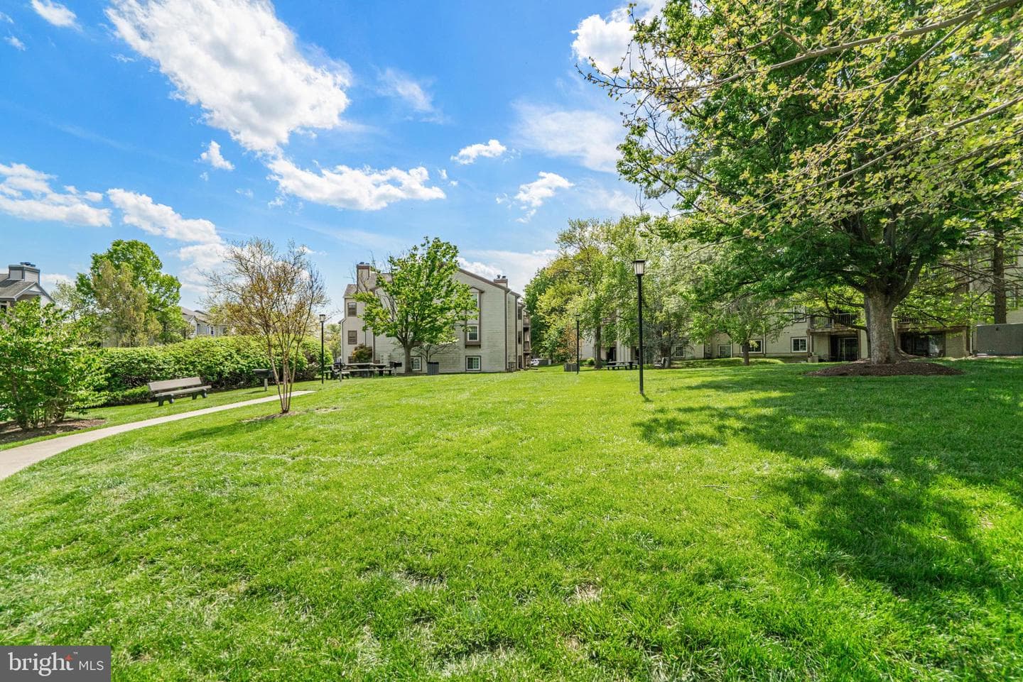6908-J Victoria Drive #j photo 28