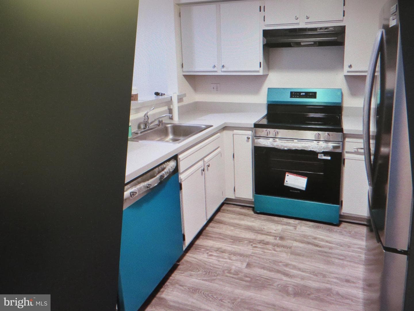 6908-J Victoria Drive #j photo 30