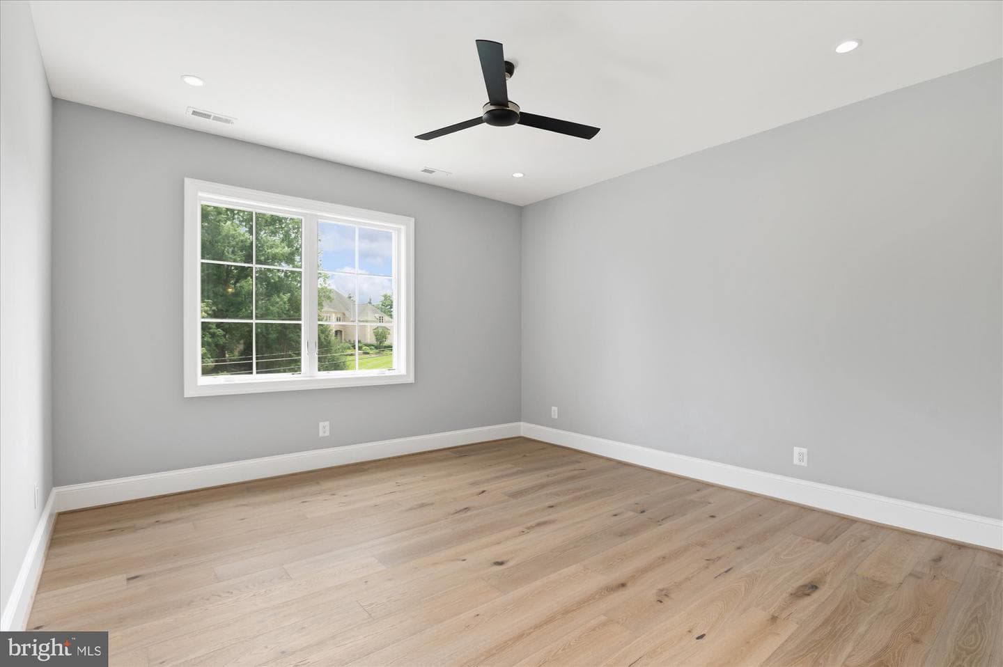 8912 Gallant Green Drive photo 60