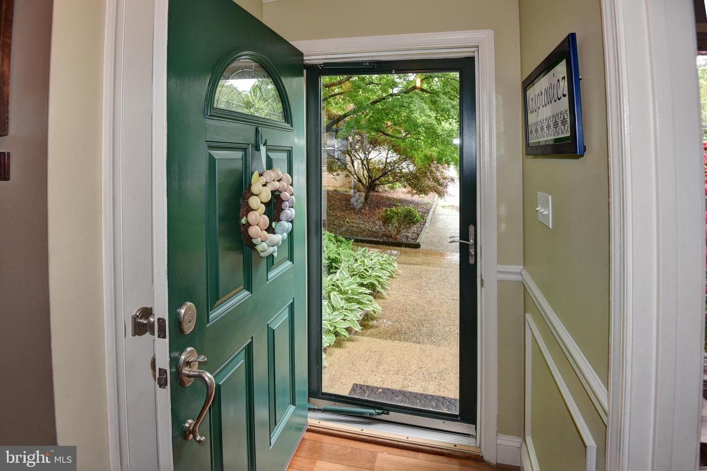 2423 Alsop Court photo 3