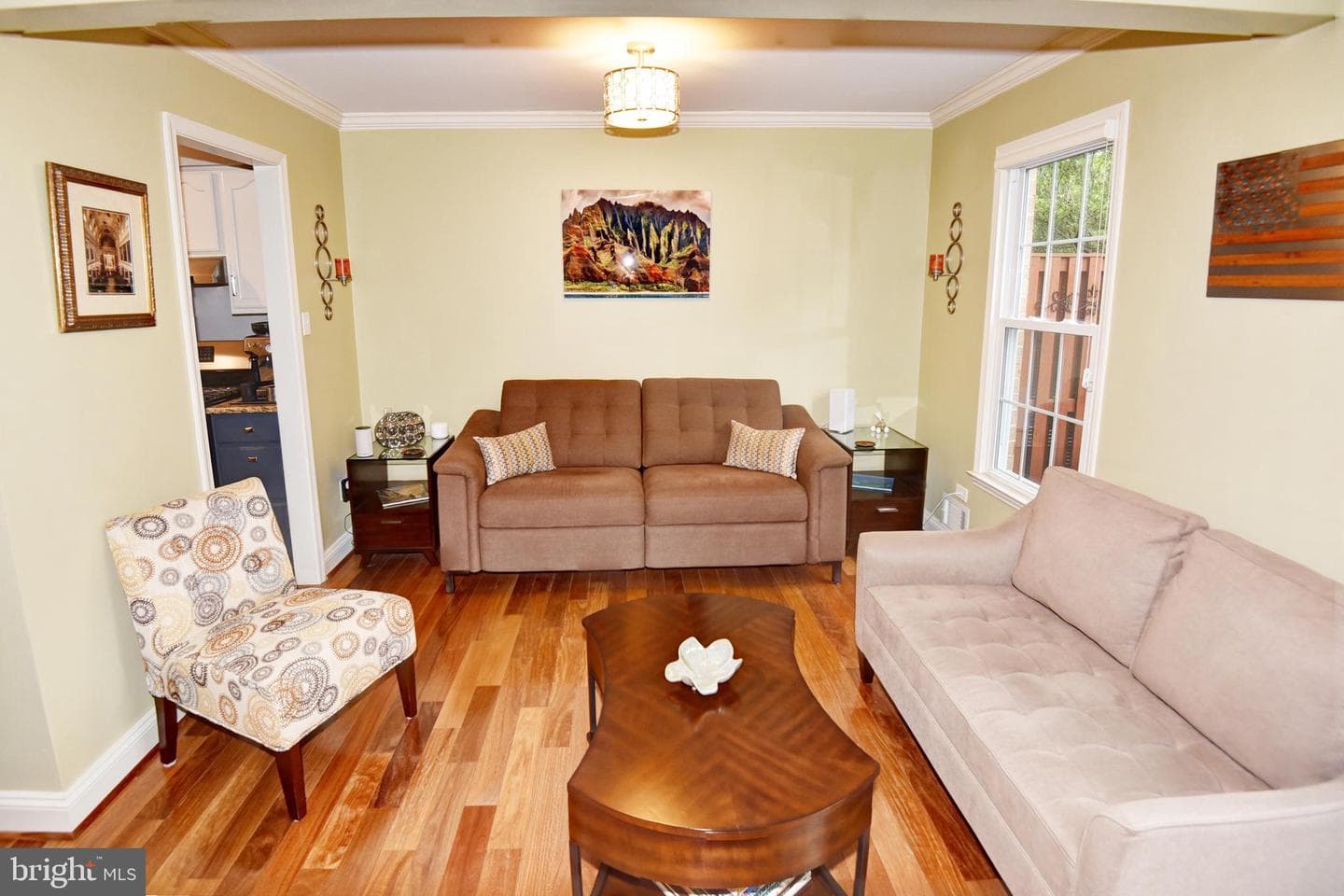 2423 Alsop Court photo 5