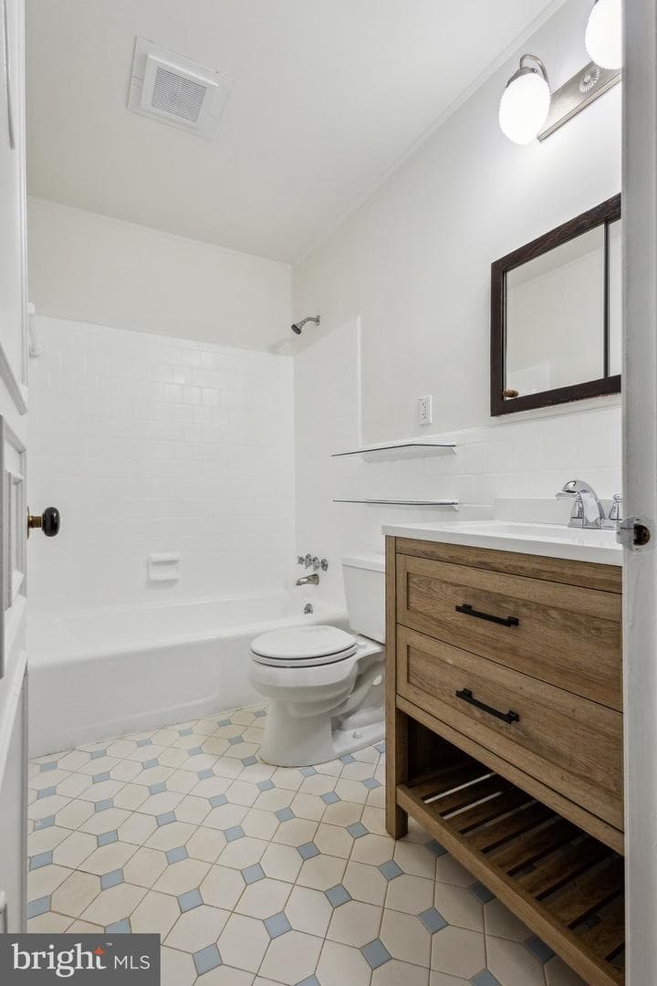 5936 River Drive photo 13