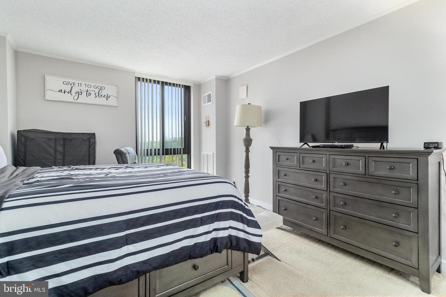 2311 Pimmit Drive #904 photo 19