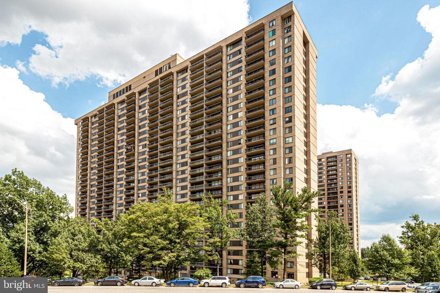 3705 S George Mason Drive #2303s photo 18