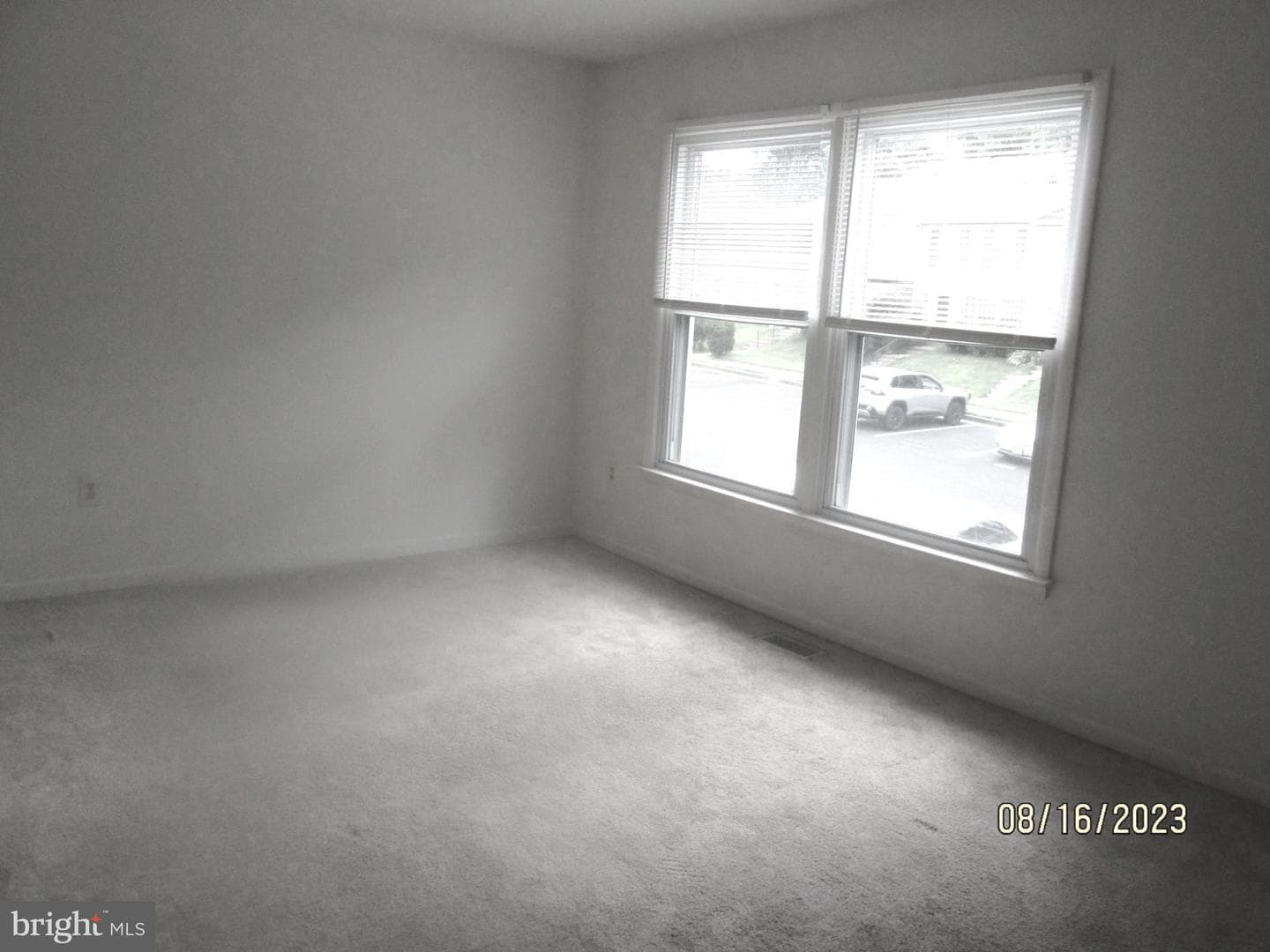 6480 Rockshire Street photo 8