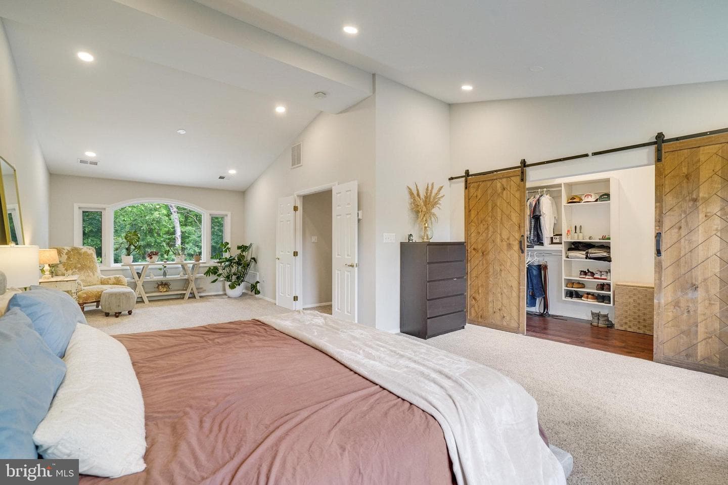 4705 Exeter Street photo 27