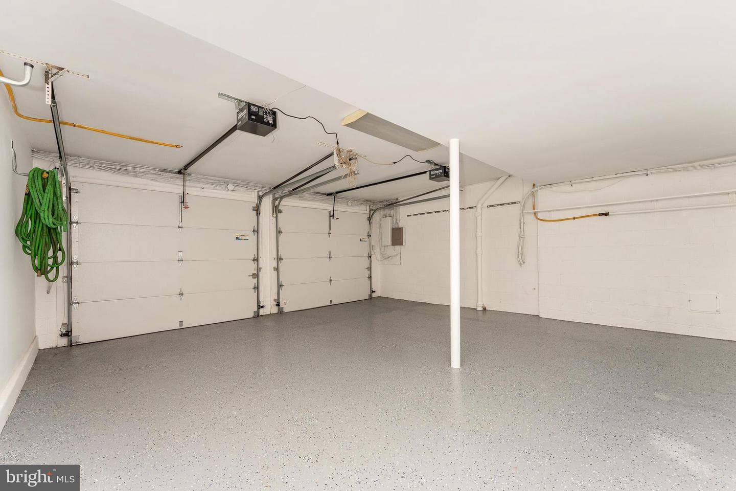 7223 Van Ness Court photo 28
