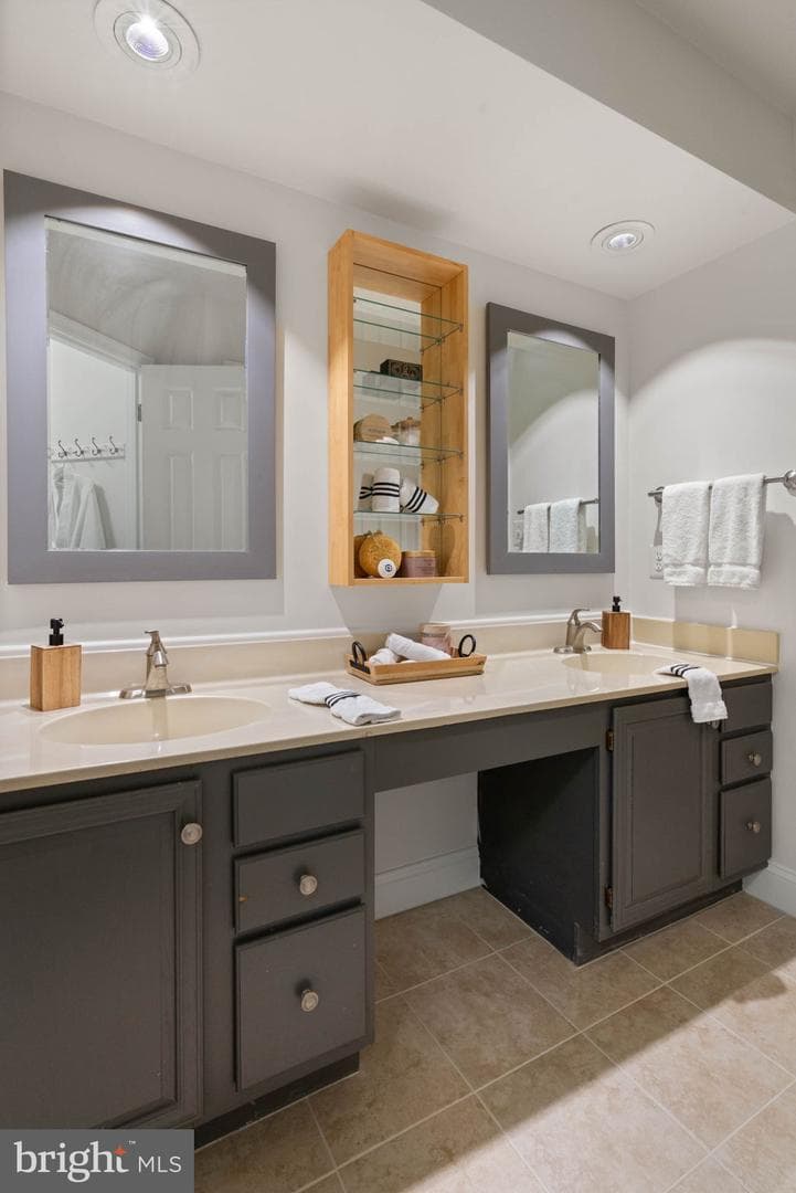 10608 Winslow Drive photo 20
