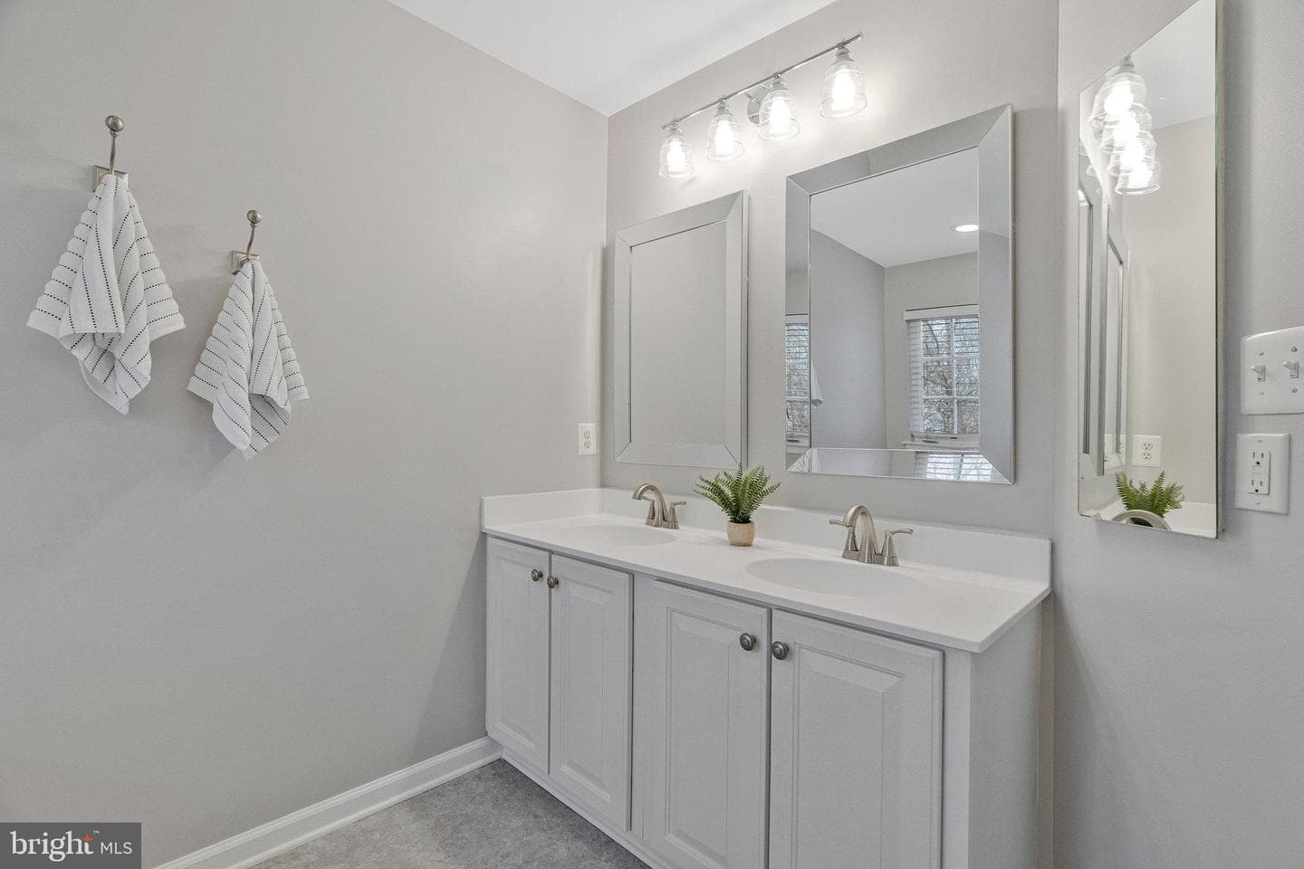 13691 Saint Johns Wood Place photo 24