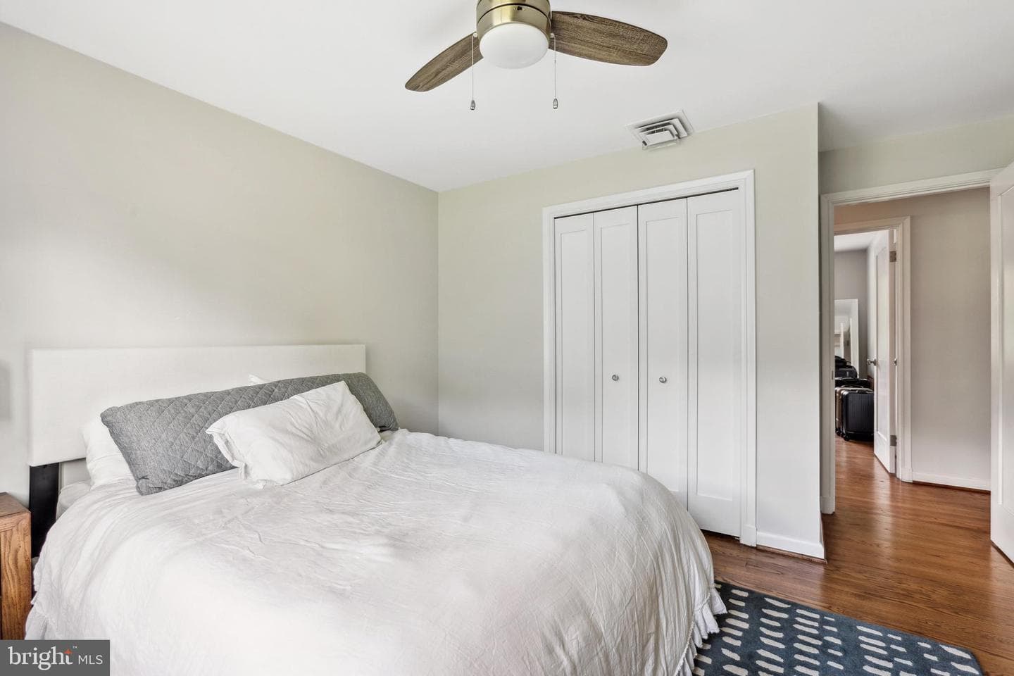 8815 Southwick Street photo 36