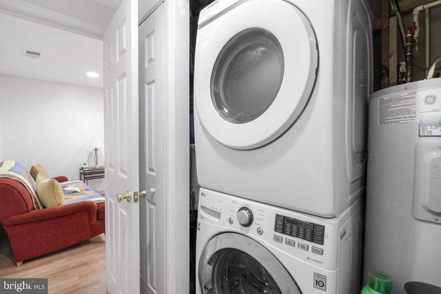 13803 Newport Lane photo 16