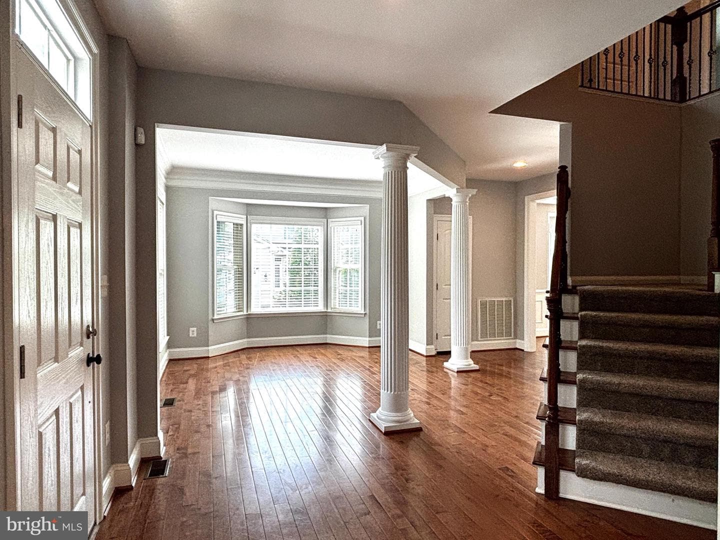 8457 Amanda Place photo 2